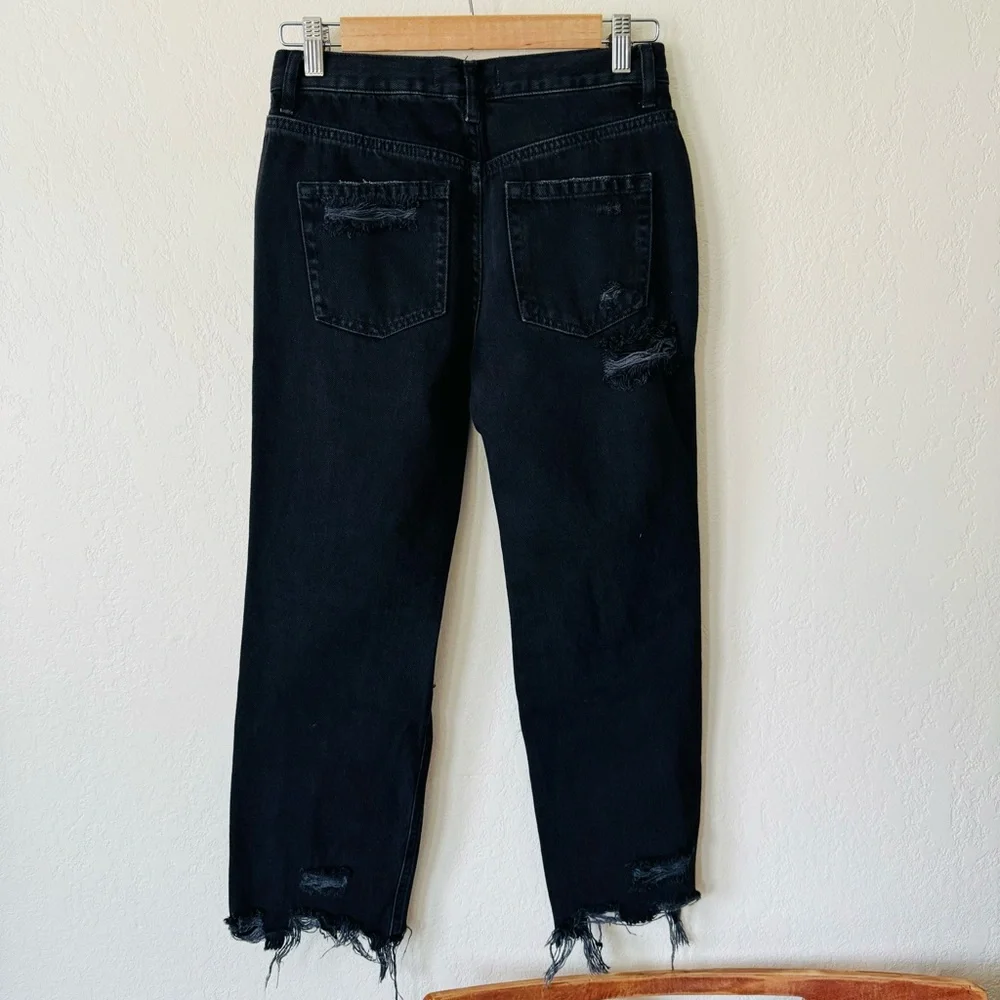 We The Free | Free People | boyfriend distressed black mom jeans - Picture 4 of 6